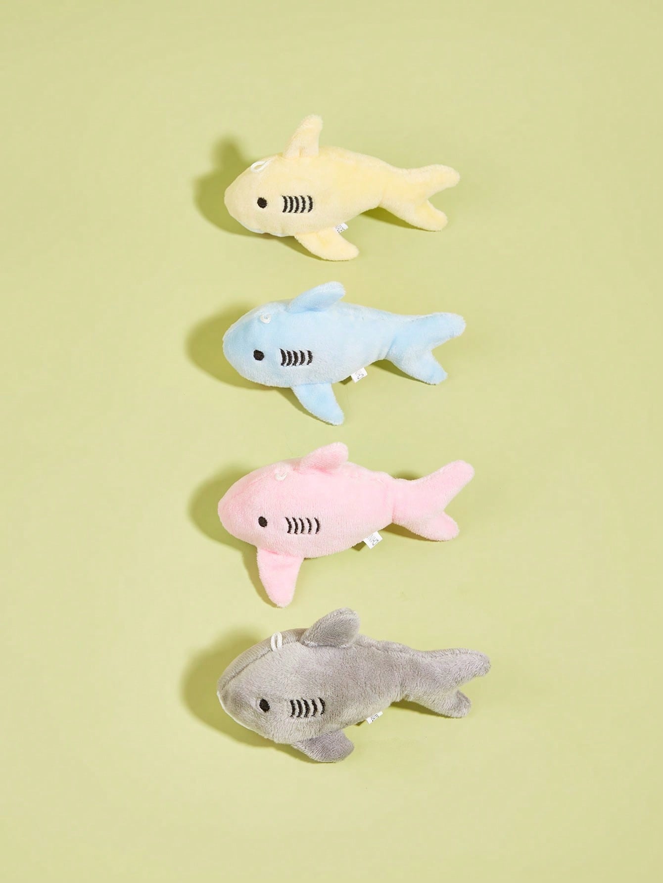 1/2 Pcs Cute Shark Pet Plush T - огляд і ціна Pet Dental Chew Toy